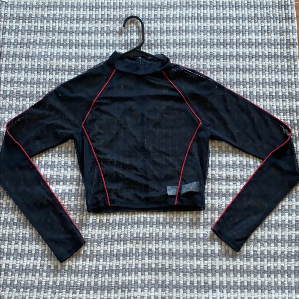 Mesh cropped long sleeve
